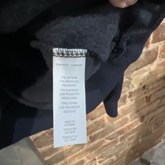 Yellow Stone Dutton Ranch Navy Blue Hoodie Size L Pullover Very Soft EUC - Picture 3 of 4